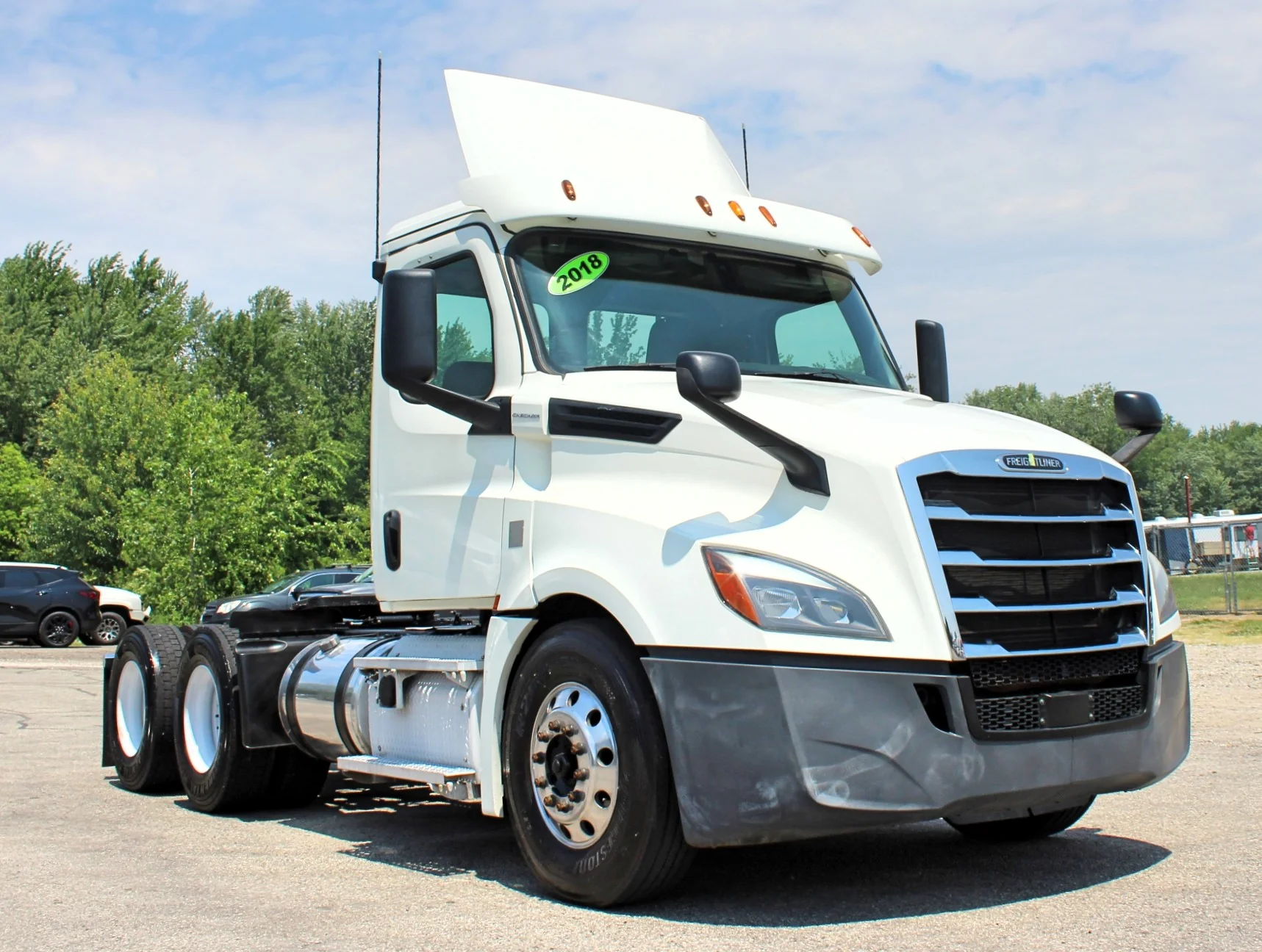 2018 Freightliner Cascadia 126 - Semi Trucks for Sale