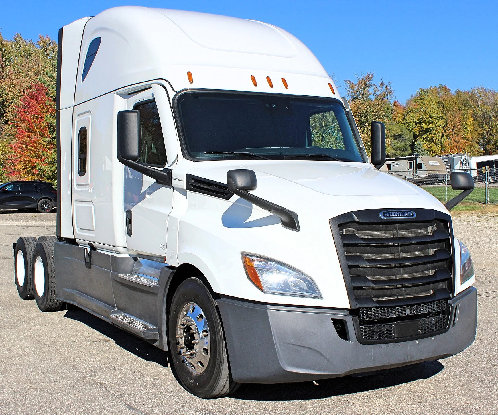 2023 Freightliner Cascadia 126 - Semi Trucks for Sale