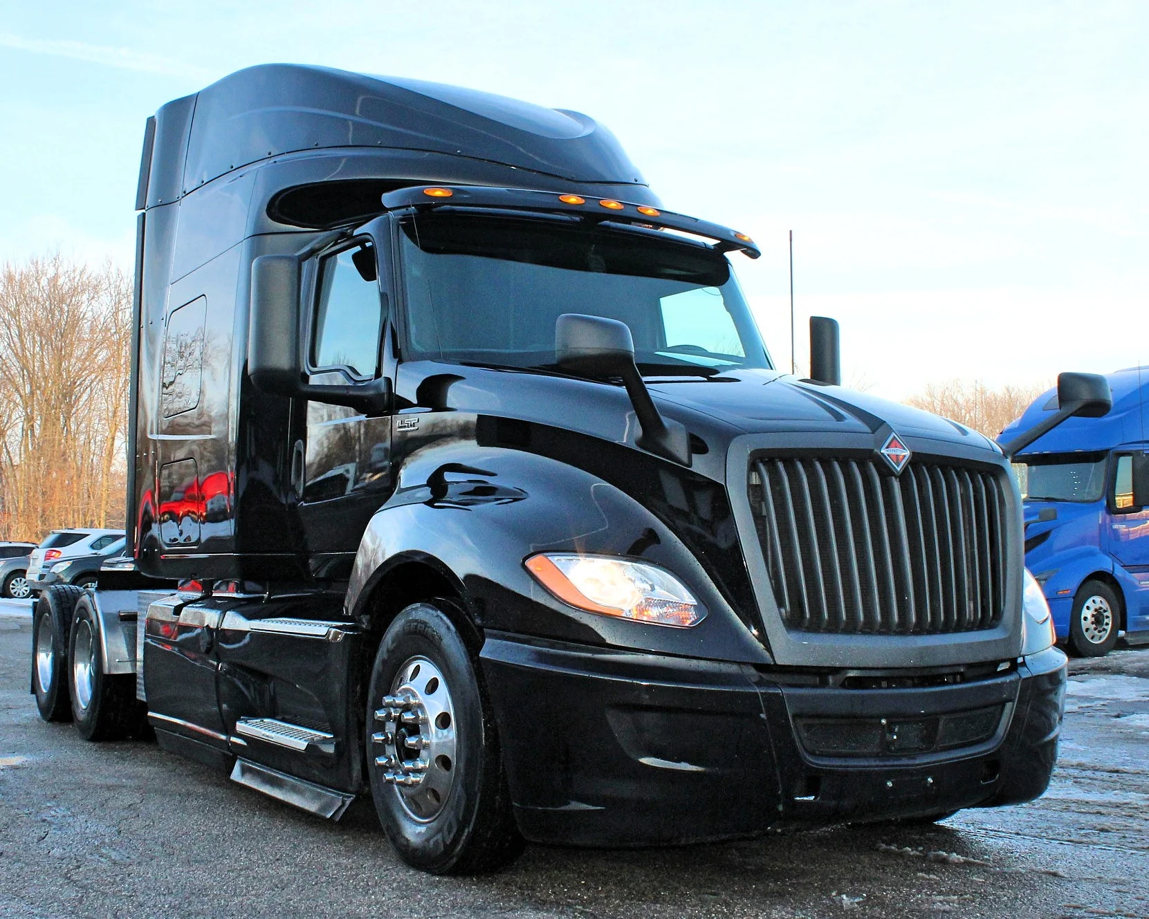 2019 International LT625 - Semi Trucks for Sale