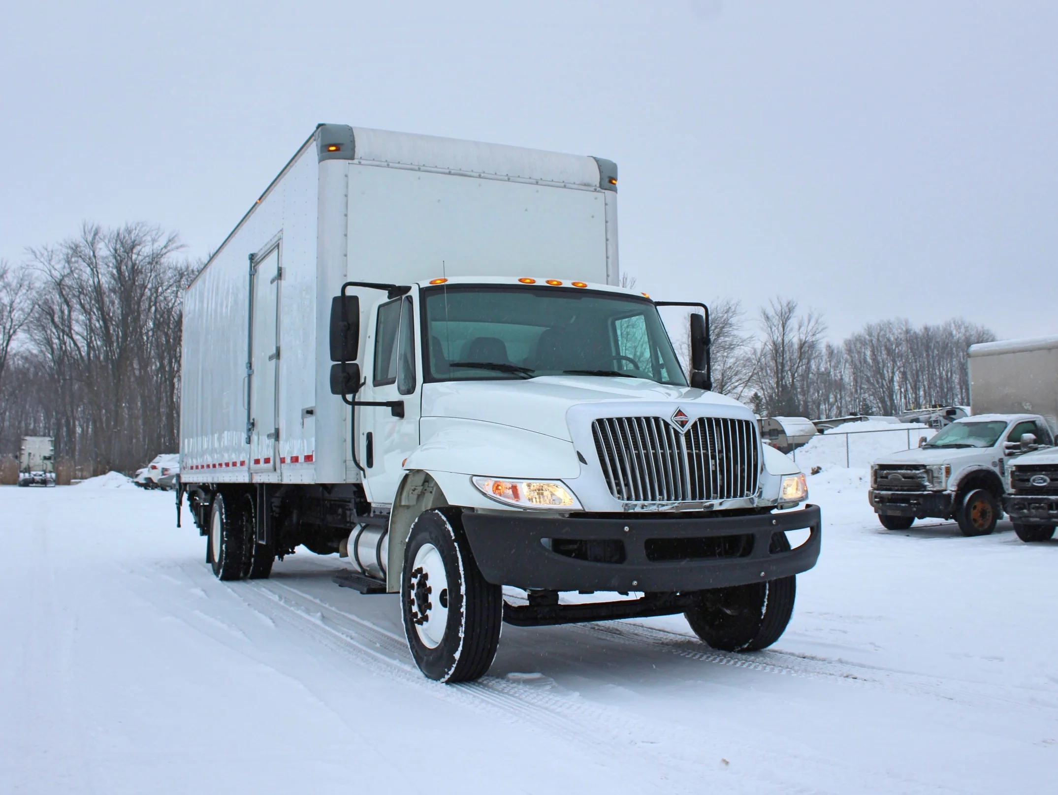 2016 International Durastar 4300 - Semi Trucks for Sale