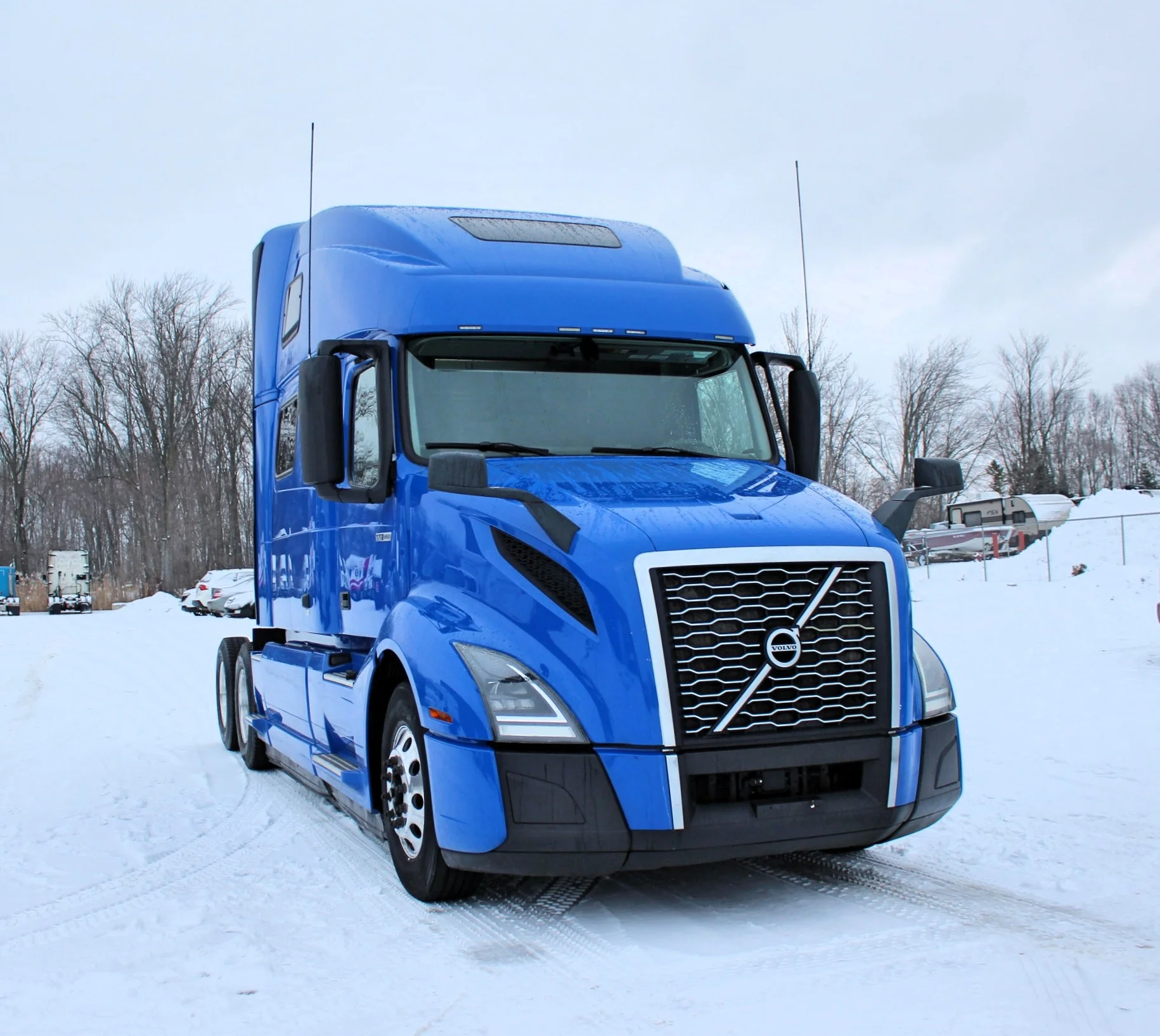 2020 Volvo VNL 860 - Semi Trucks for Sale