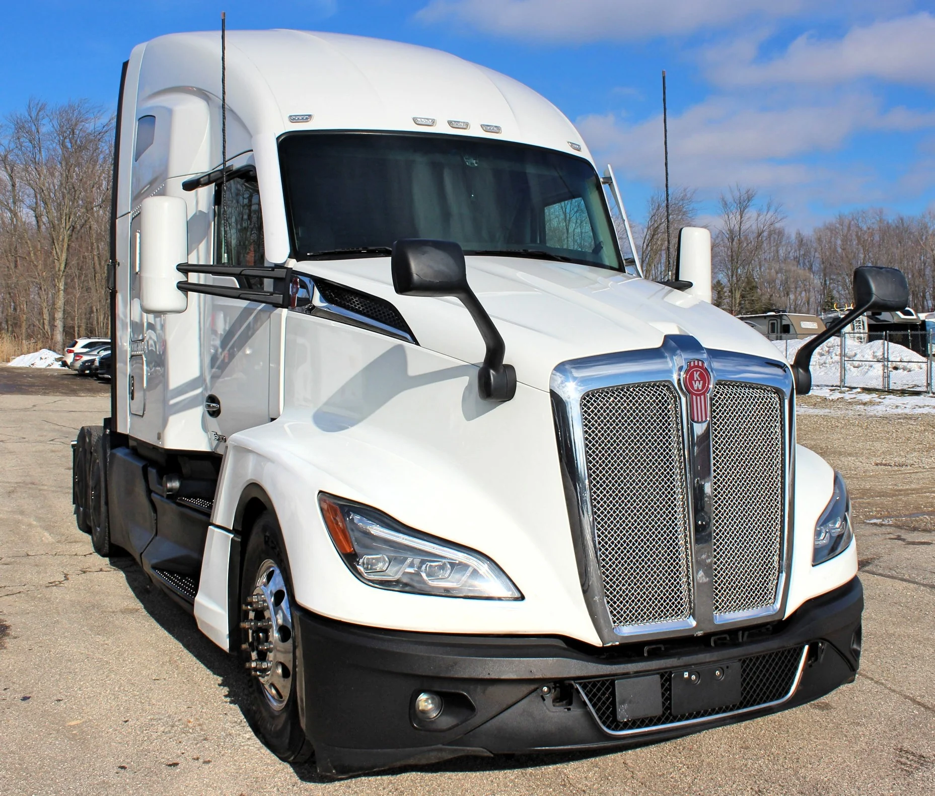2022 Kenworth T680 Next Gen - Semi Trucks for Sale