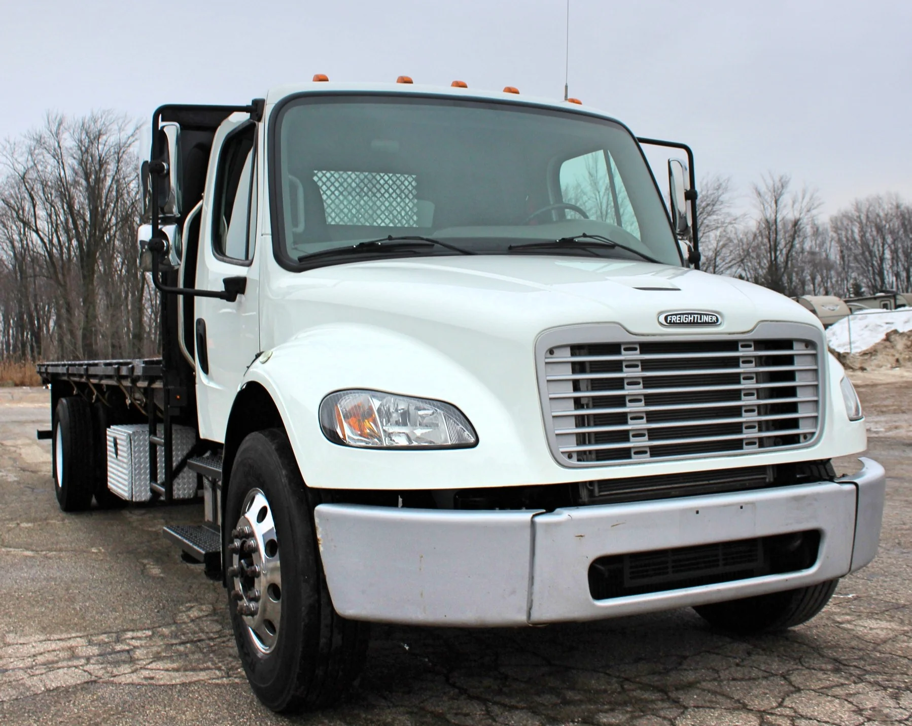 2018 Freightliner M2 106 - Semi Trucks for Sale