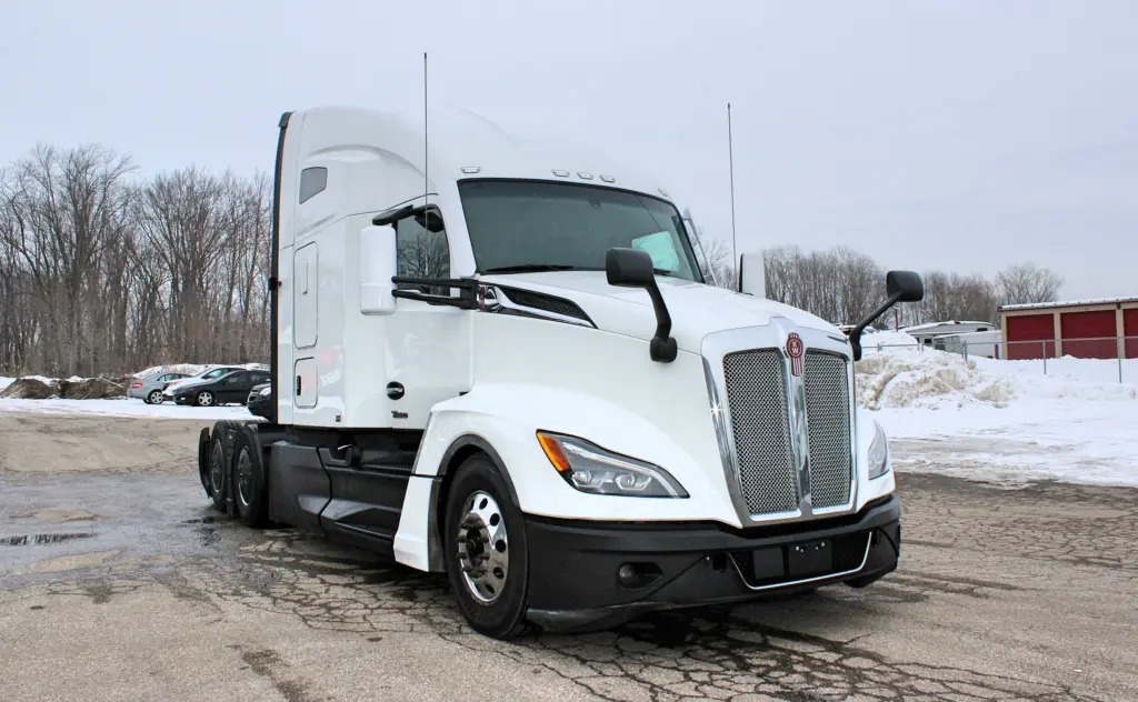 2022 Kenworth T680 Next Gen - Semi Trucks for Sale