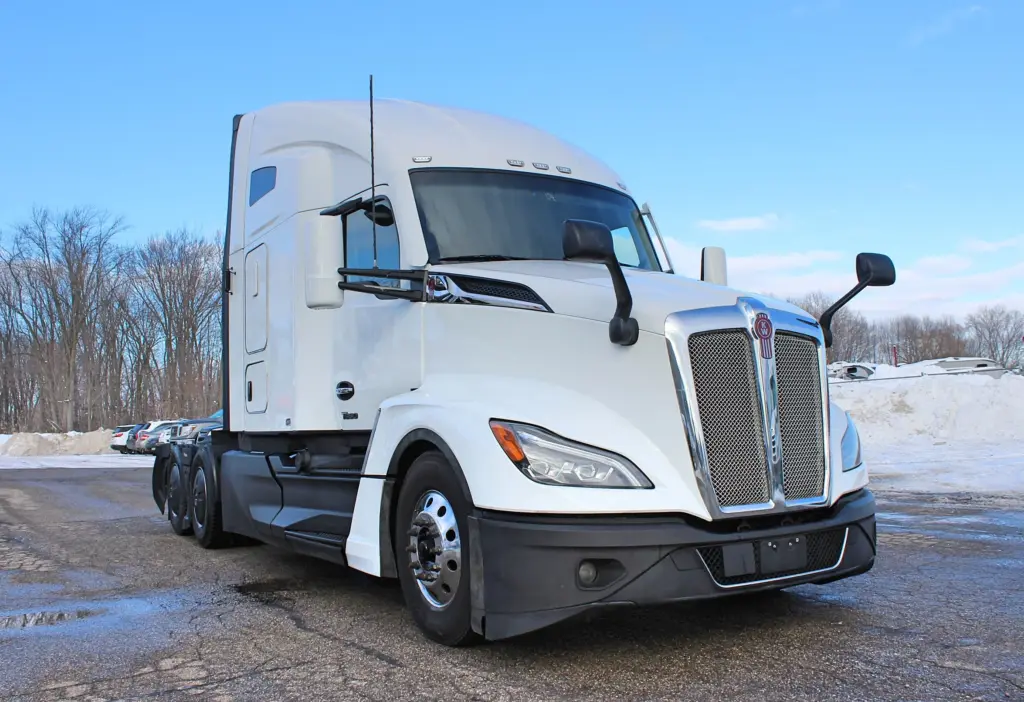 2022 Kenworth T680 Next Gen - Semi Trucks for Sale