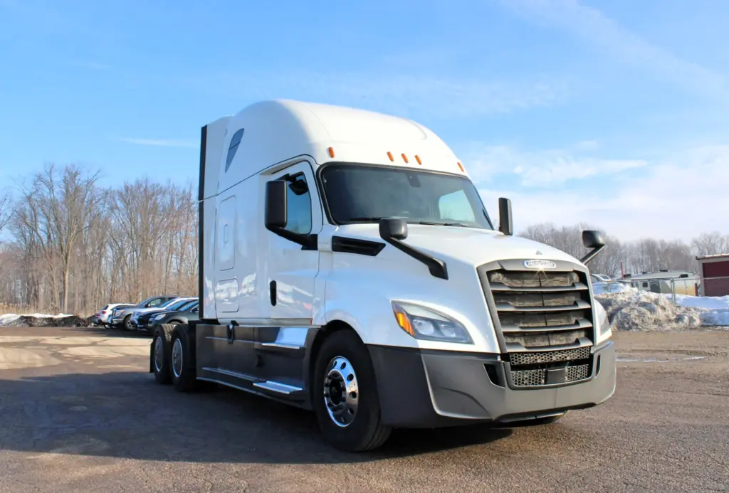2019 Freightliner Cascadia 126 - Semi Trucks for Sale