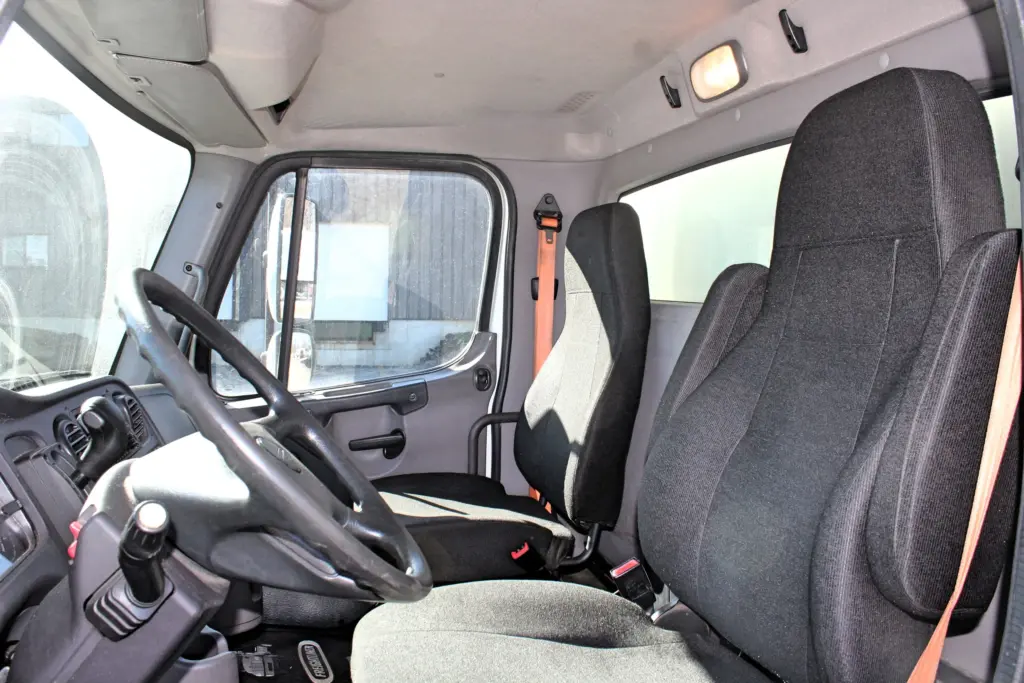 2019 Freightliner M2 106 - Semi Trucks for Sale