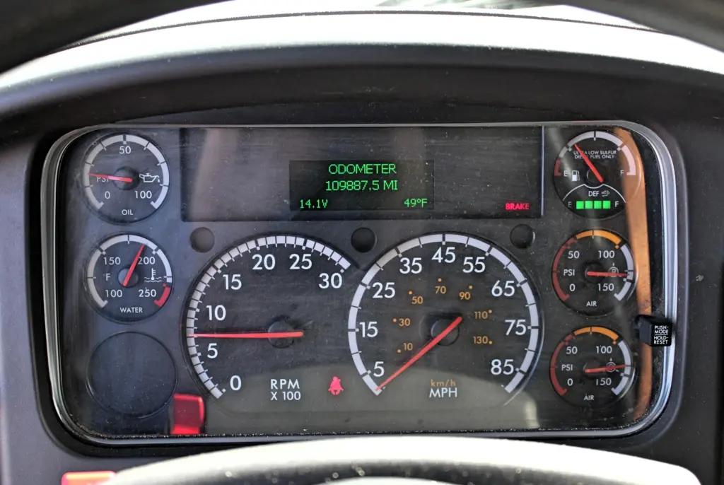 2019 Freightliner M2 106 - Semi Trucks for Sale