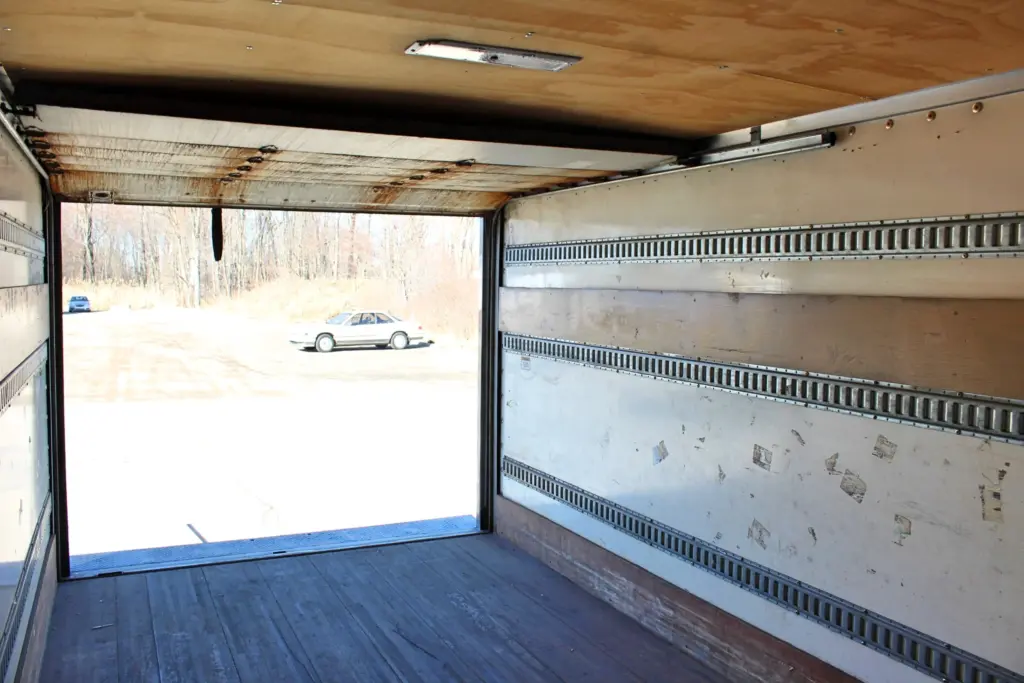 2019 Freightliner M2 106 - Semi Trucks for Sale