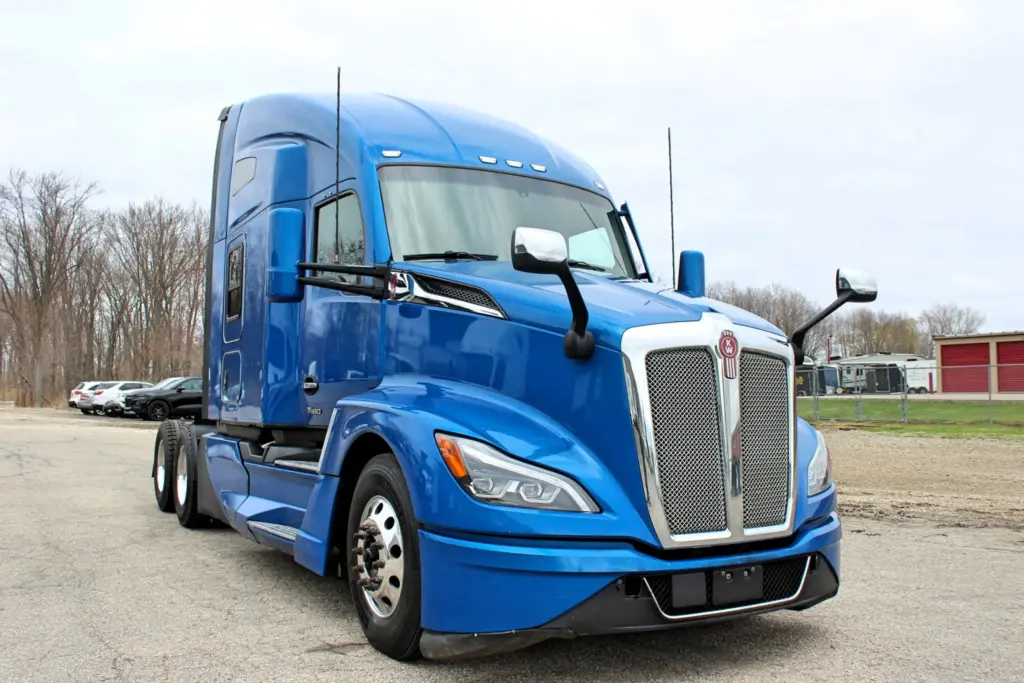 2022 Kenworth T680 Next Gen - Semi Trucks for Sale