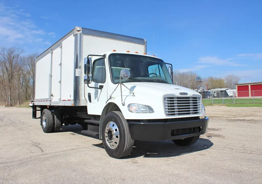 2019 Freightliner M2 106 - Semi Trucks for Sale