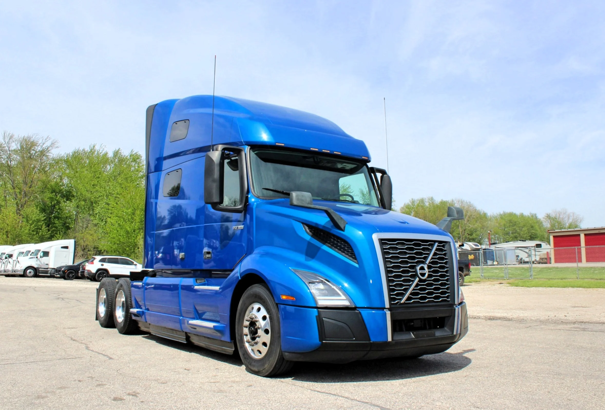 2021 Volvo VNL 760 - Semi Trucks for Sale