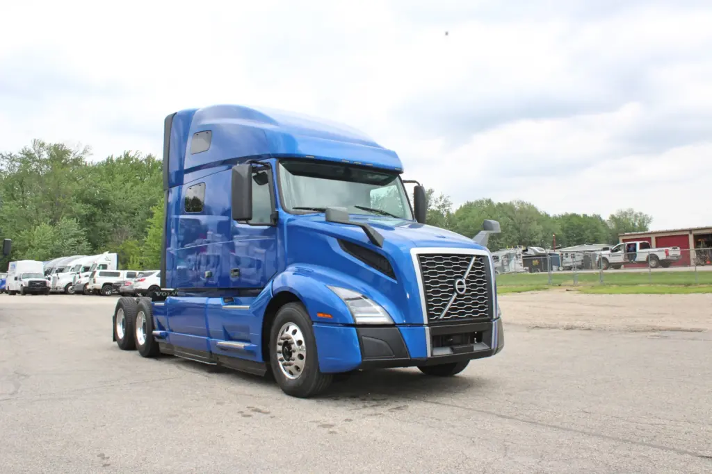 2021 Volvo VNL 760 - Semi Trucks for Sale