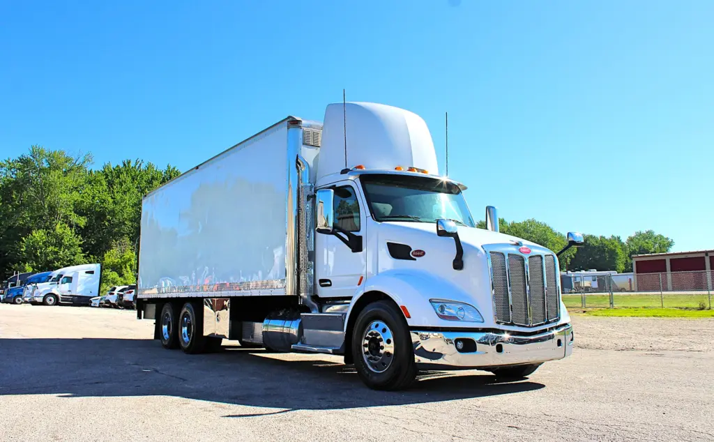 2016 Peterbilt 579 - Semi Trucks for Sale