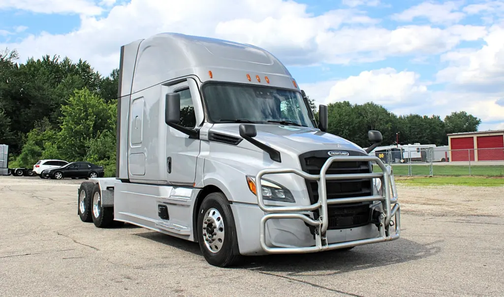 2021 Freightliner Cascadia 126 - Semi Trucks for Sale