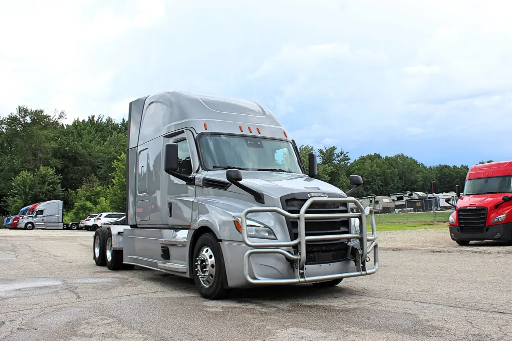 2023 Freightliner Cascadia 126 - Semi Trucks for Sale