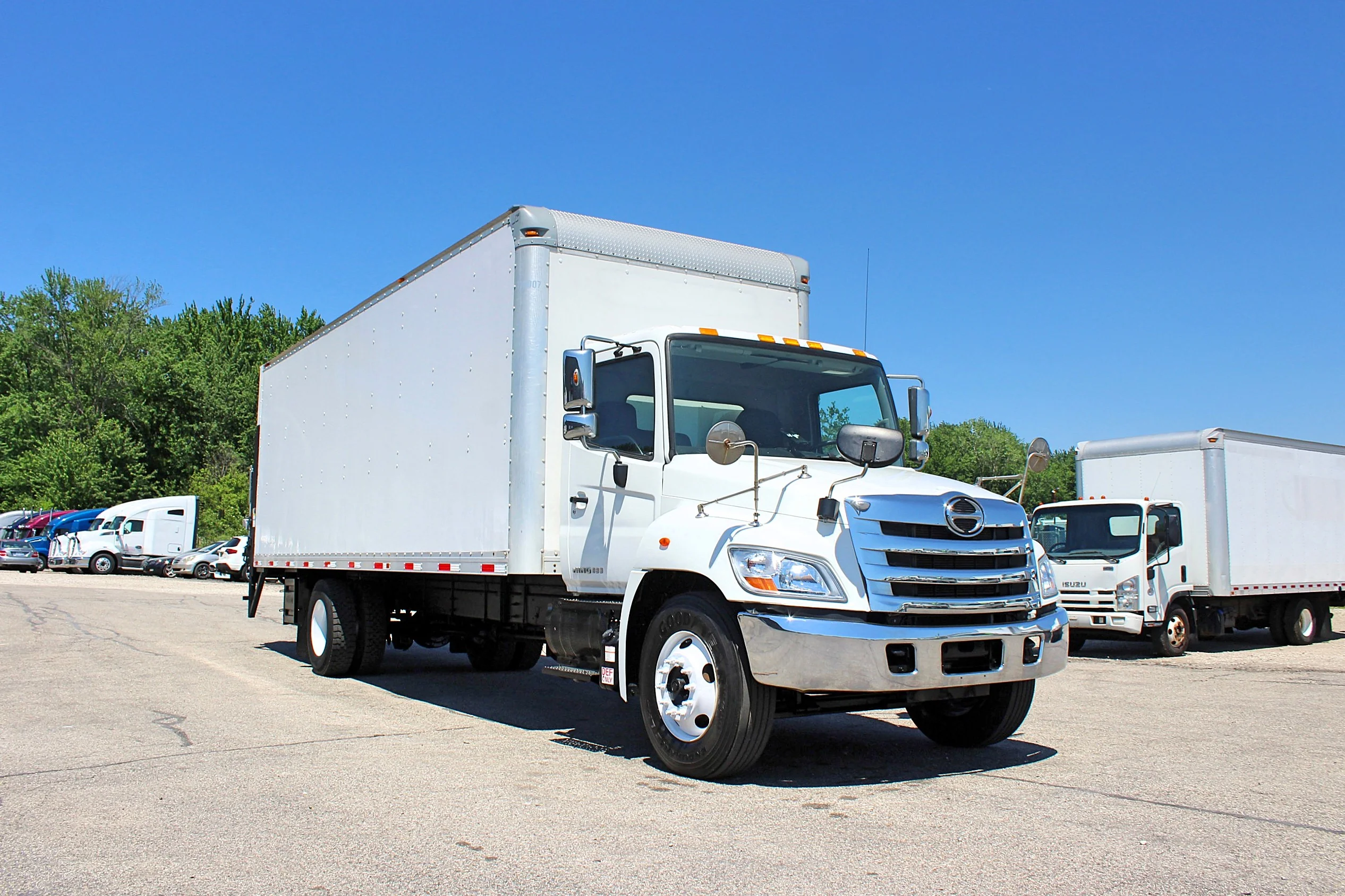 2016 Hino 338 - Semi Trucks for Sale