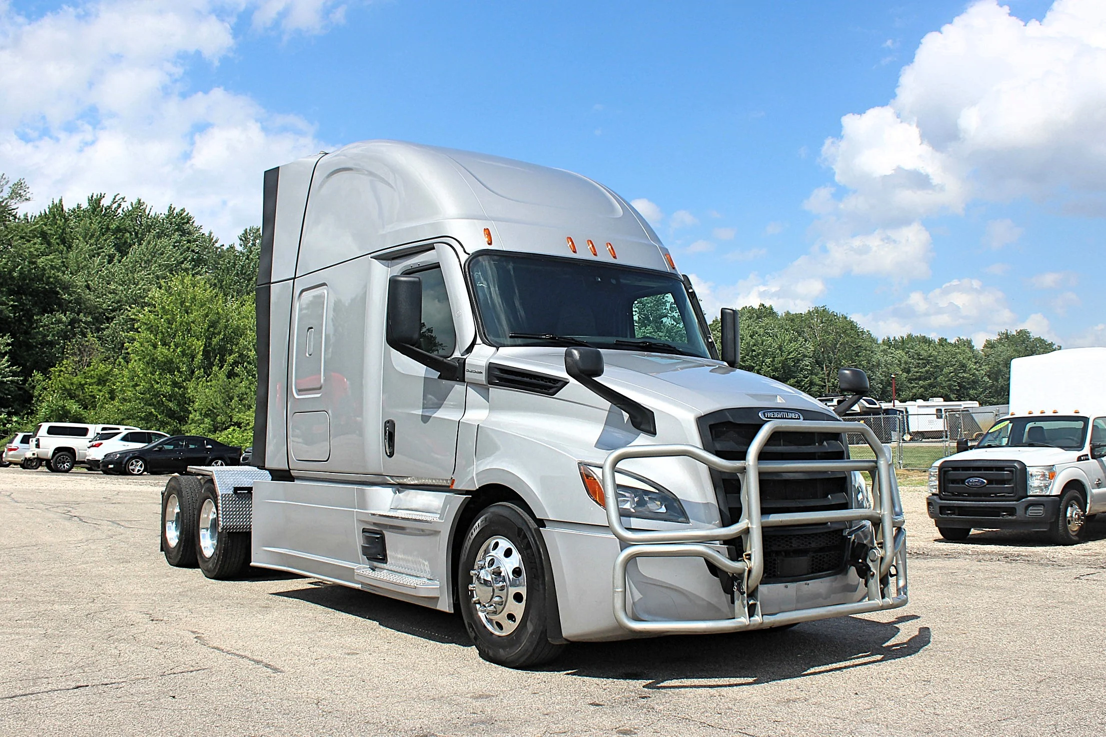 2023 Freightliner Cascadia 126 - Semi Trucks for Sale