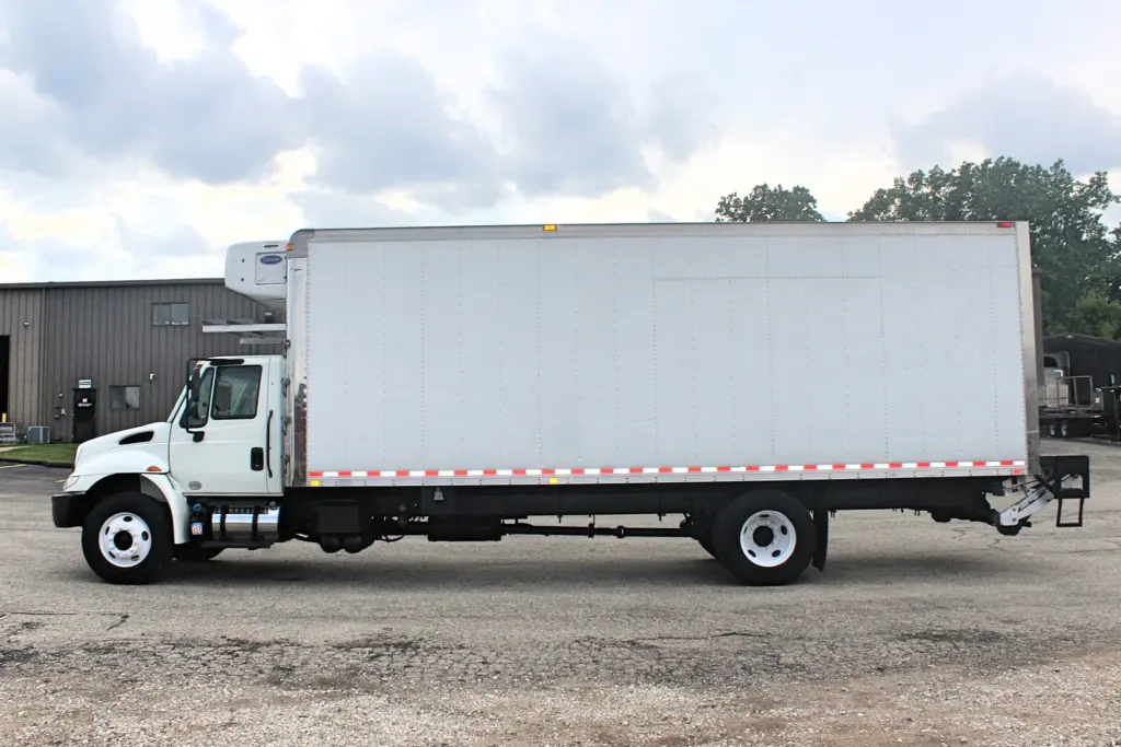 2017 International 4300 - Semi Trucks for Sale