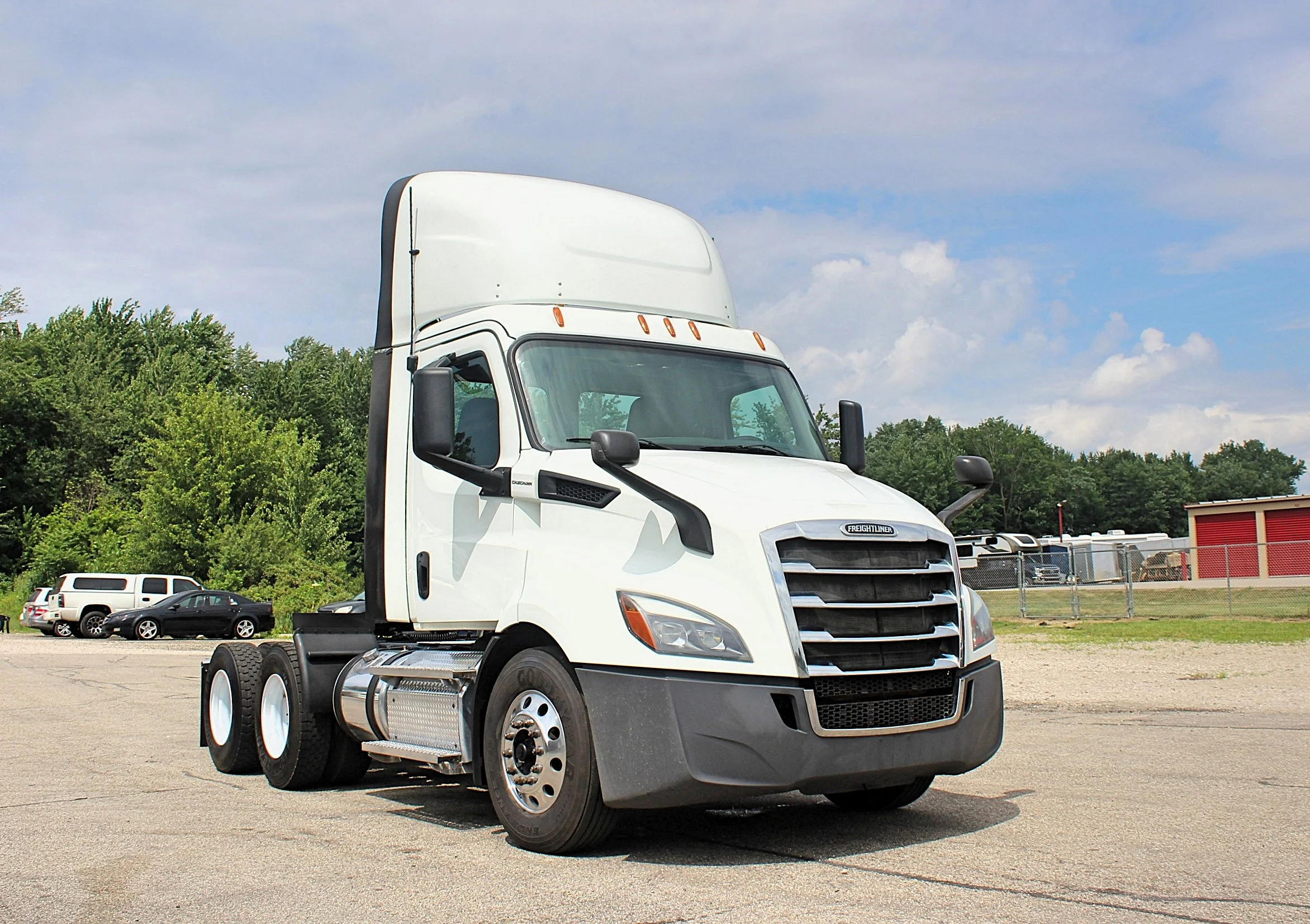2019 Freightliner Cascadia 116 - Semi Trucks for Sale