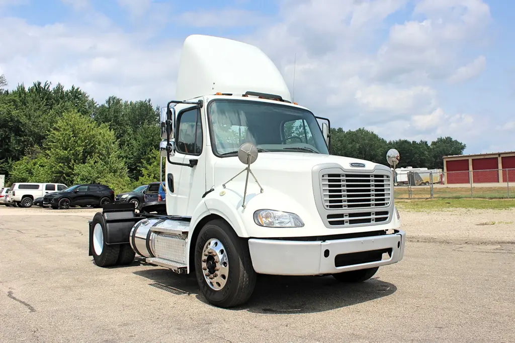 2020 Freightliner M2-112 - Semi Trucks for Sale