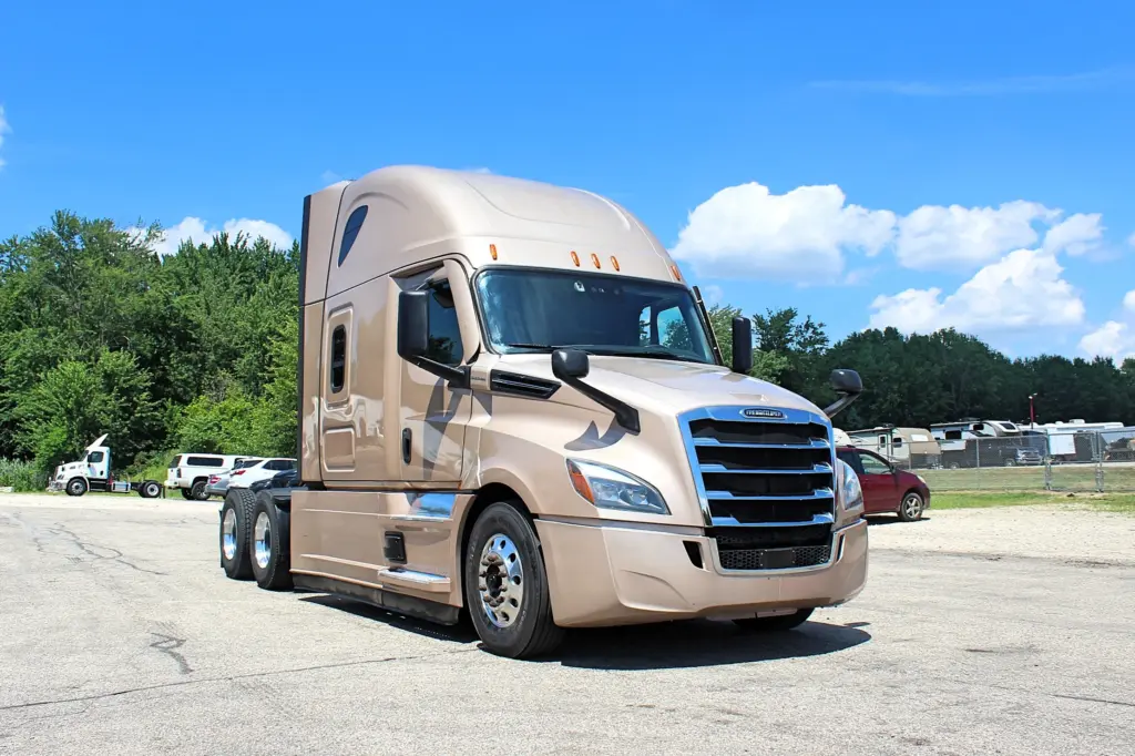 2023 Freightliner Cascadia 126 - Semi Trucks for Sale