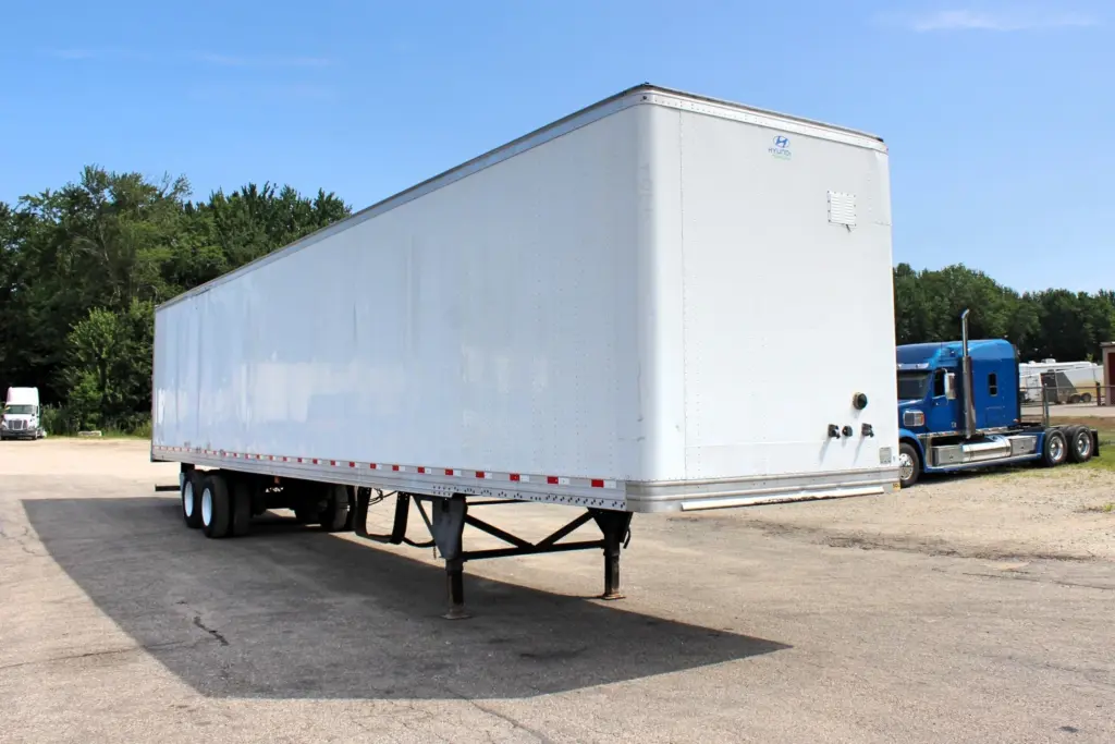 2015 Hyundai Dry Van - Semi Trucks for Sale