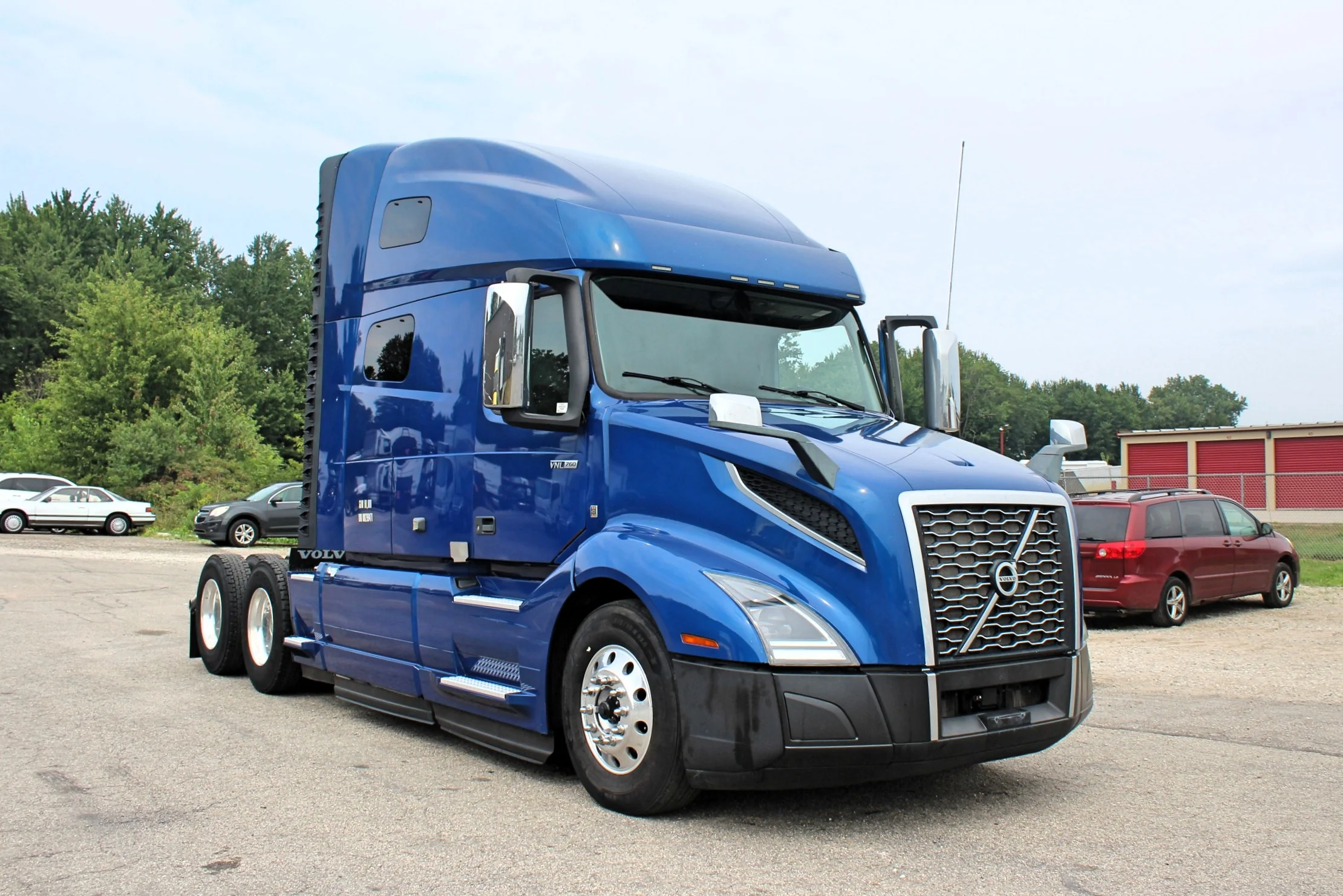 2022 Volvo VNL 760 - Semi Trucks for Sale
