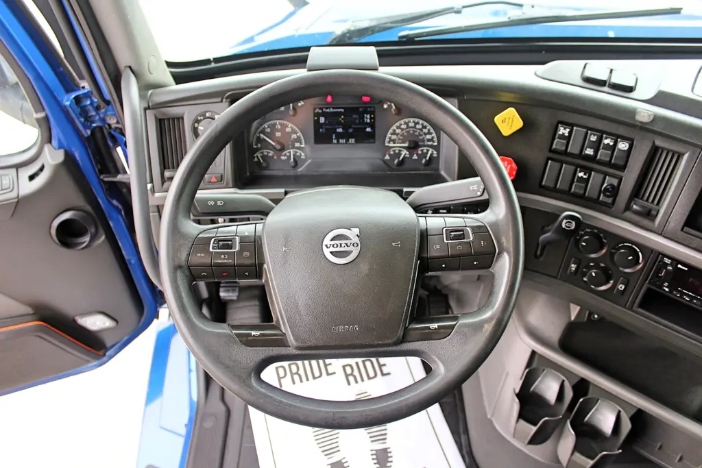 2022 Volvo VNL 760 - Semi Trucks for Sale