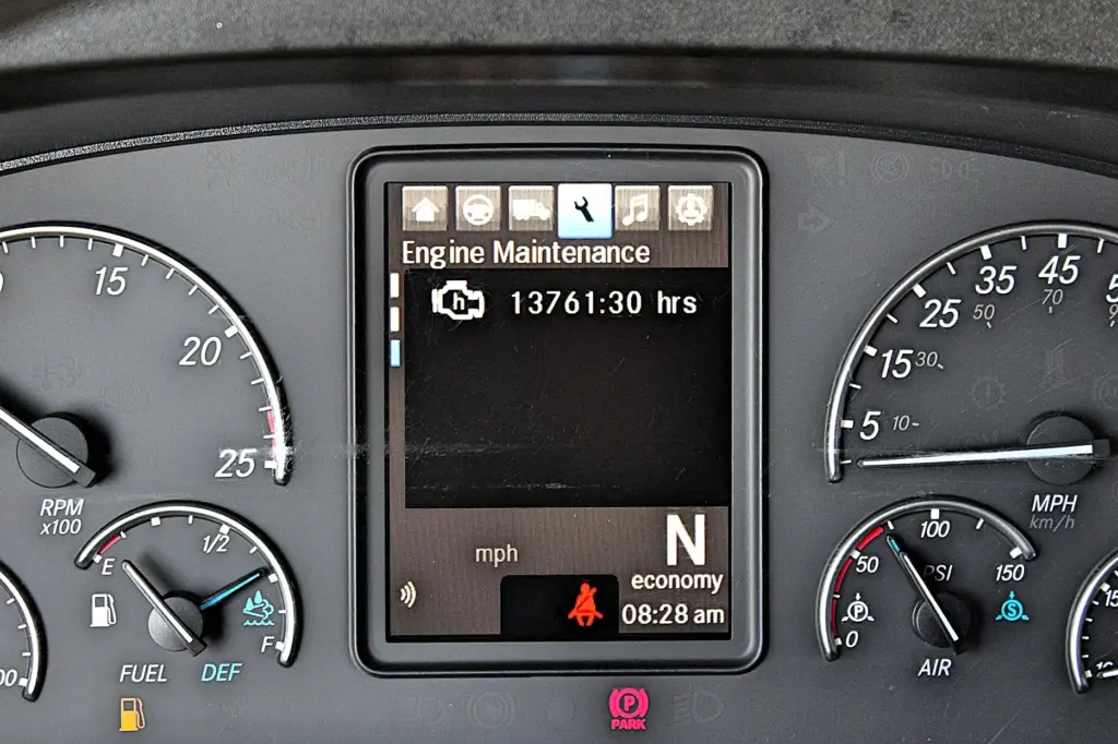 2024 Freightliner Cascadia 126 - Semi Trucks for Sale