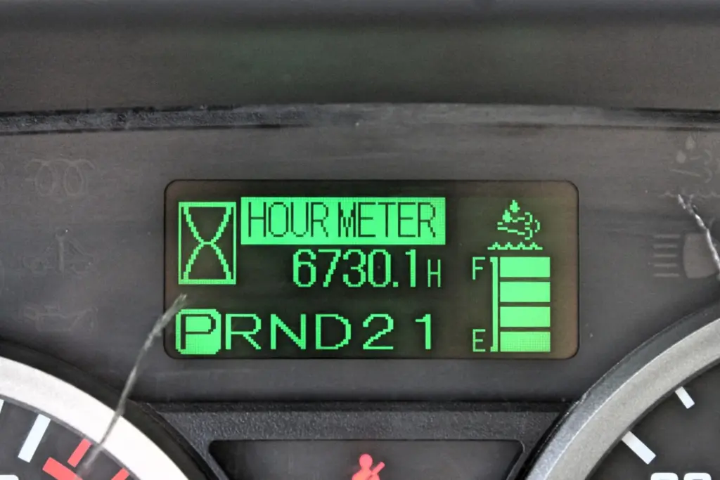 2019 Isuzu NPR HD hour meter showing 6730.1 hours