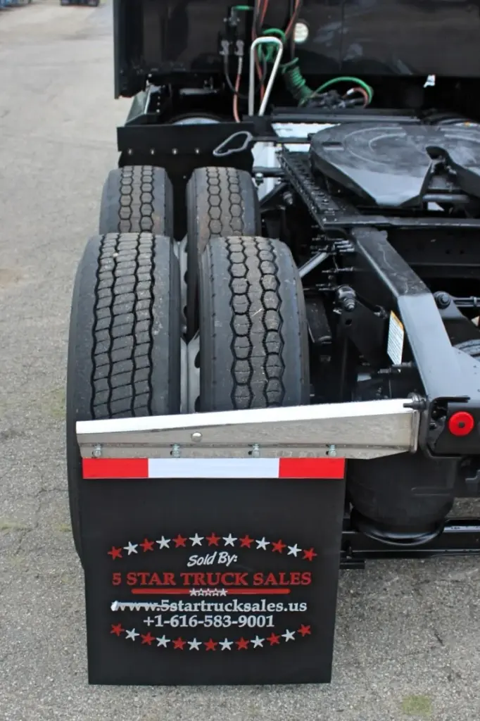 2023 Mack Anthem – rear tandem tires and 5 Star Truck Sales mudflap