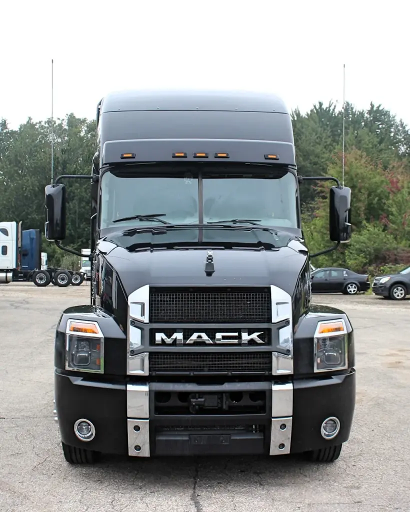 2023 Mack Anthem – front view of black sleeper semi truck