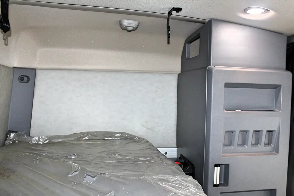 2023 Mack Anthem – sleeper bunk with overhead storage compartment