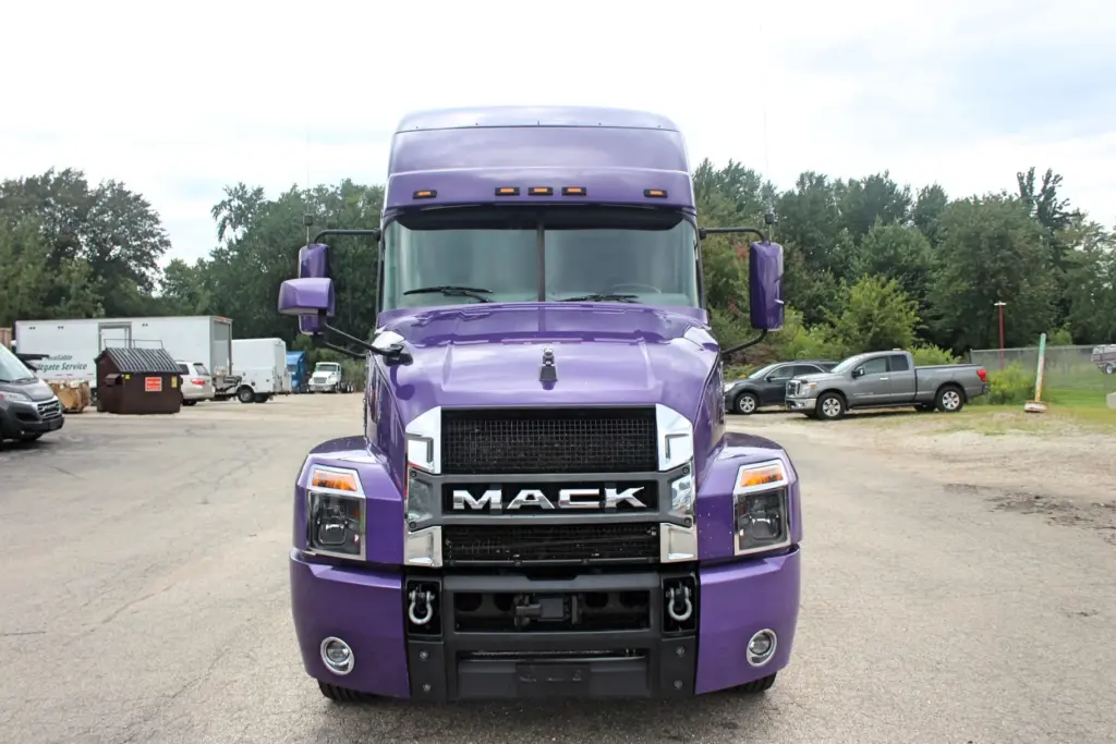 2023 Mack Anthem semi truck - front exterior view