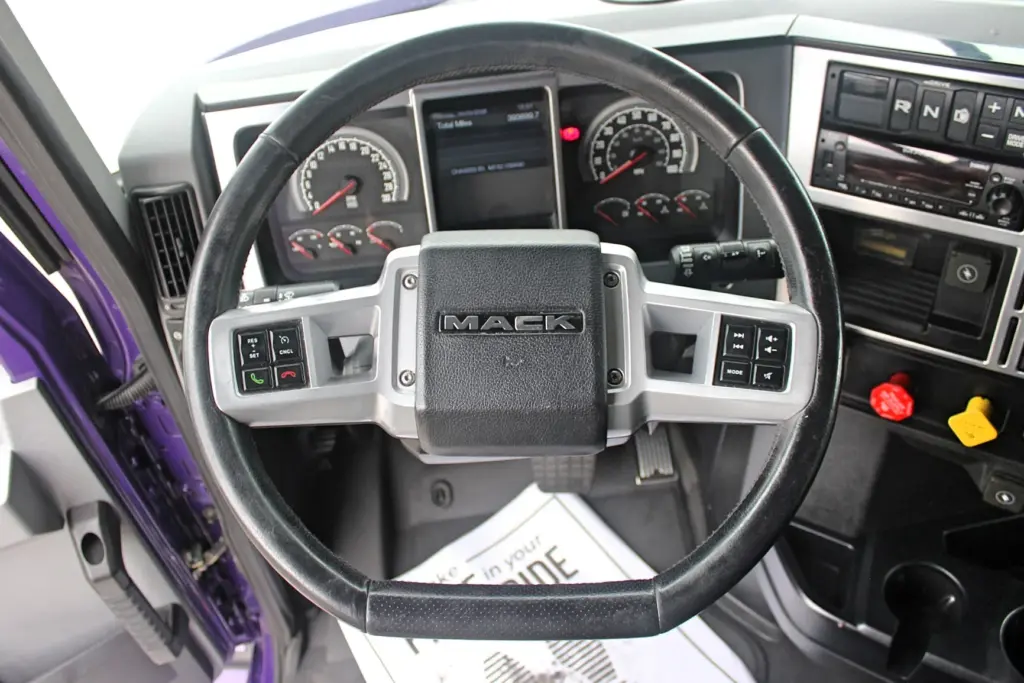 2023 Mack Anthem - steering wheel and instrument cluster
