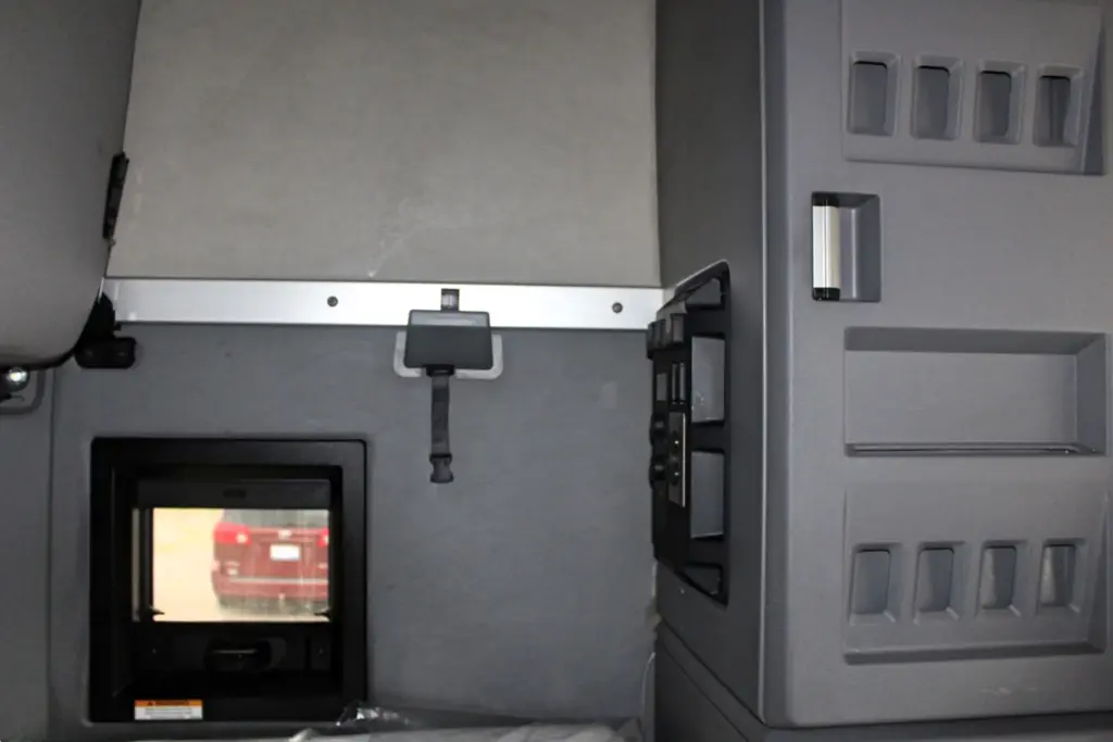 2023 Mack Anthem - sleeper storage cabinet and interior window