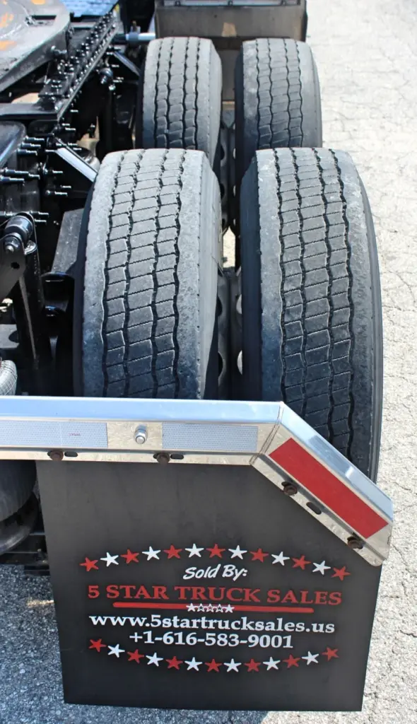 2023 Mack Anthem - dual drive tires close-up