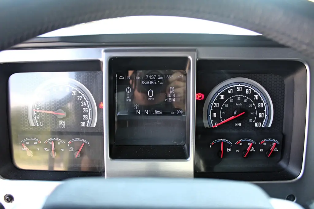 2023 Mack Anthem - instrument cluster and driver information display