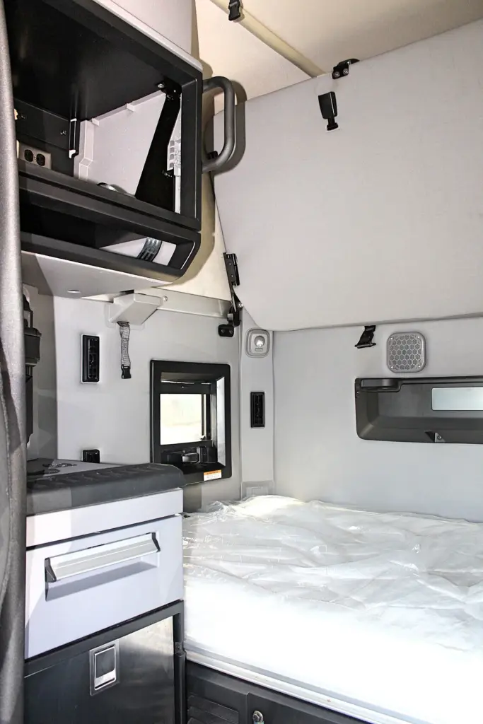 2023 Mack Anthem - sleeper interior storage and entertainment area