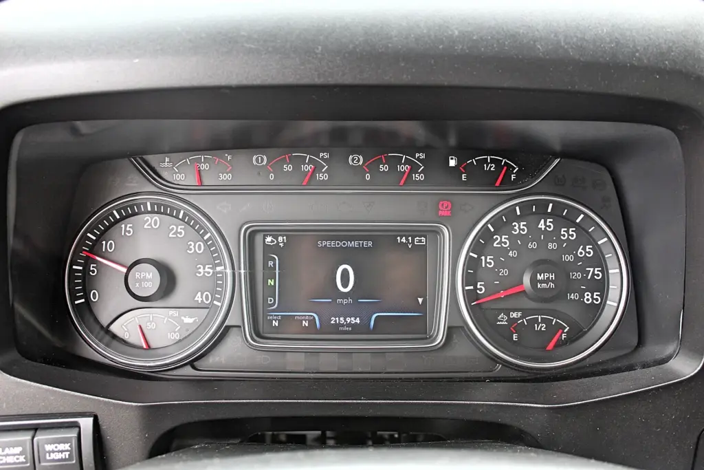 2019 International MV607 - instrument cluster and gauges