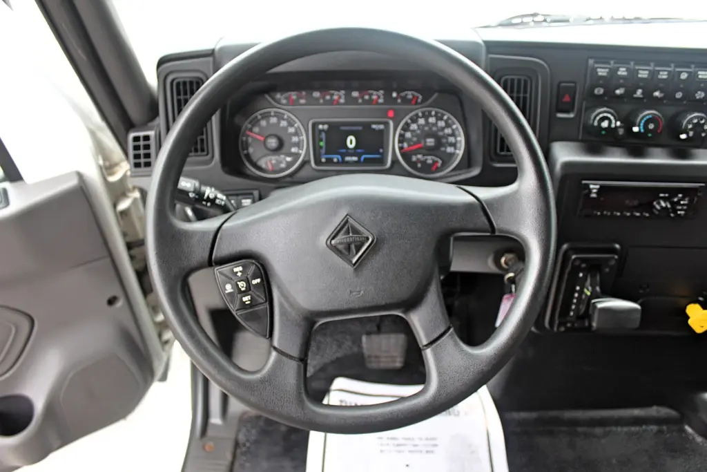 2019 International MV607 - steering wheel and dashboard