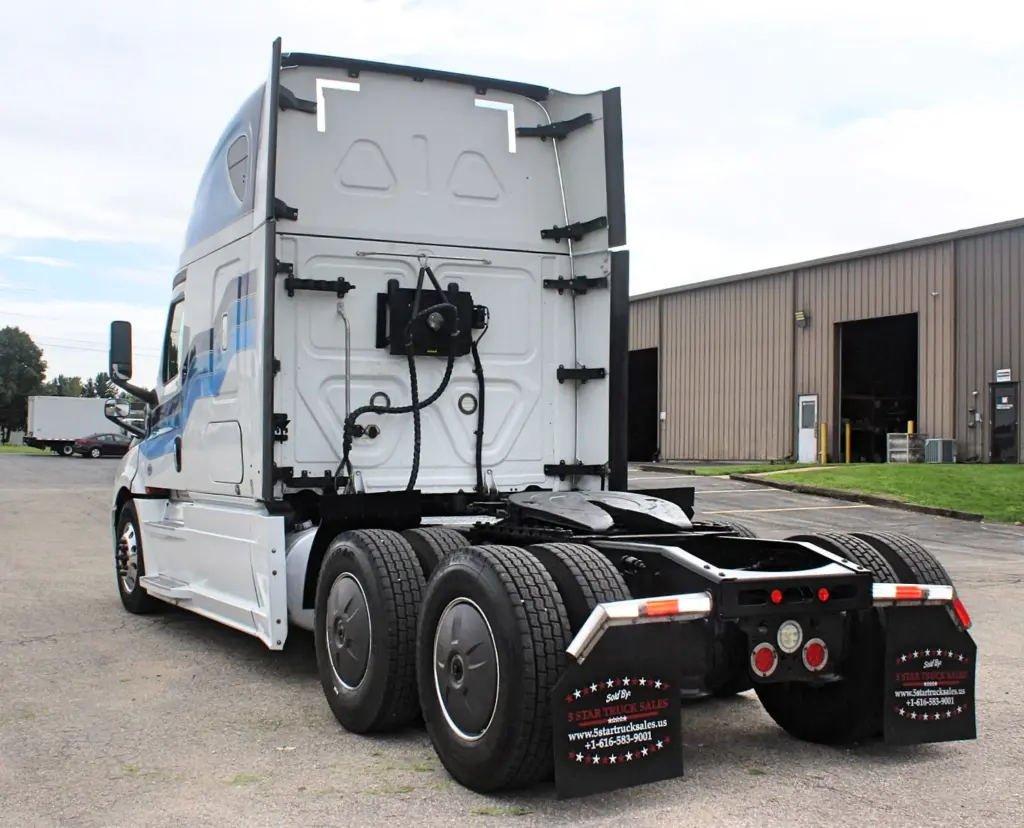 2019 Freightliner Cascadia 126 – rear driver-side three-quarter exterior view