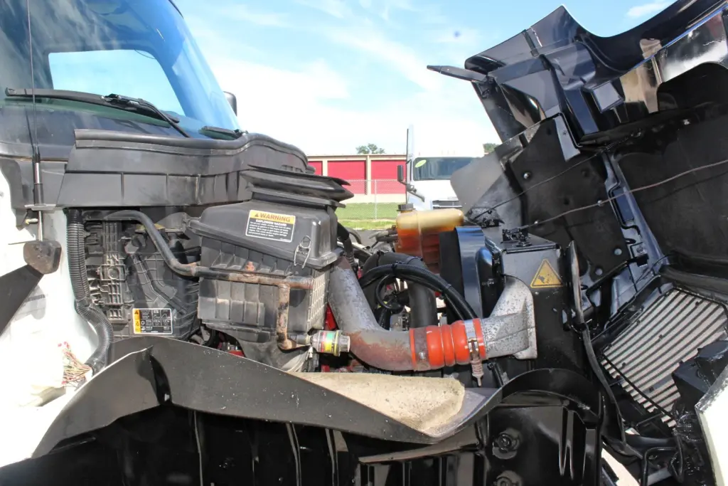 2020 International MV607 – engine compartment and under-hood components