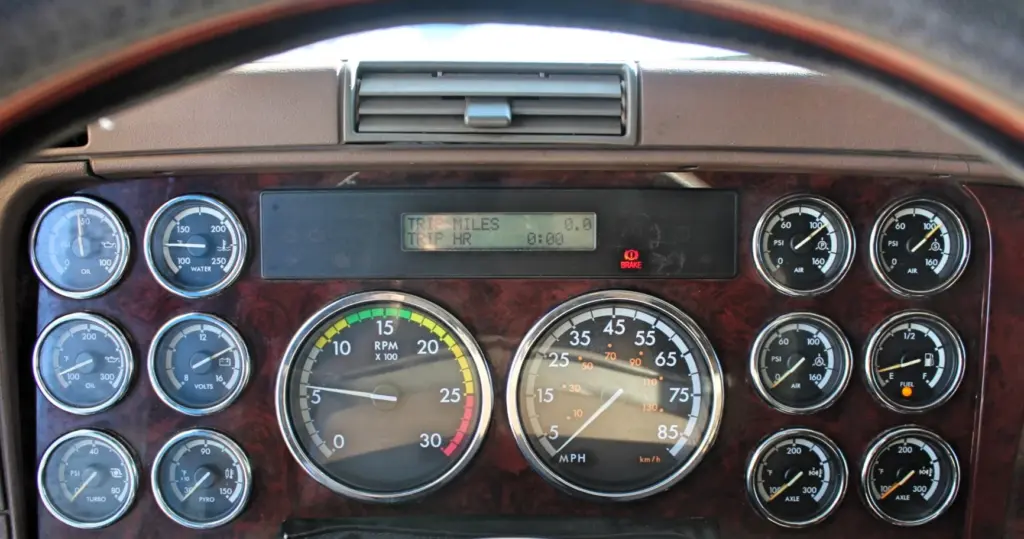 2016 Freightliner Coronado 132 — straight-on view of the instrument cluster, trip display and RPM and MPH dials