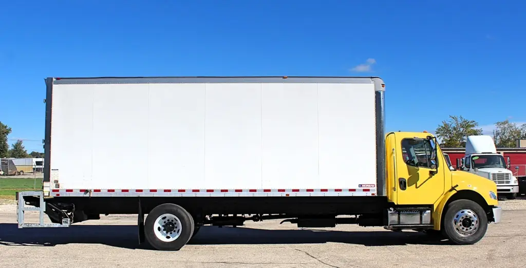 2016 Freightliner M2-106 Box Truck – full side profile showing Morgan box body and single rear axle.