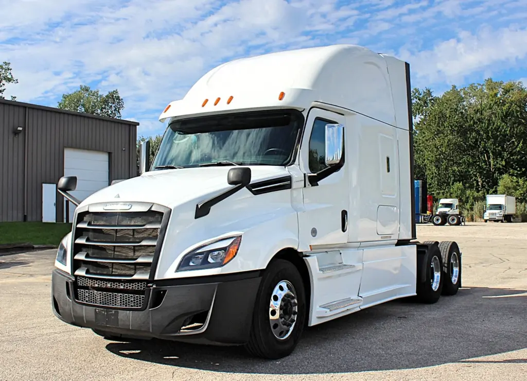 2019 Freightliner Cascadia 126 – front driver-side three-quarter exterior view.
