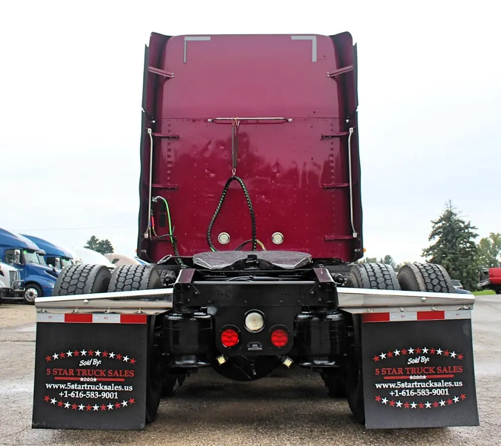 2020 Freightliner Coronado 132 Glider – straight rear view of sleeper tractor and fifth wheel